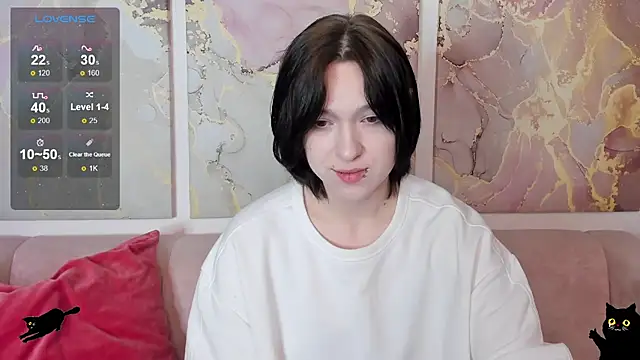 fiamoory online show from April 2026 07:34:01 AM