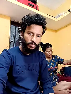 Radhikadavi879 online show from February 2025 01:20:01 PM