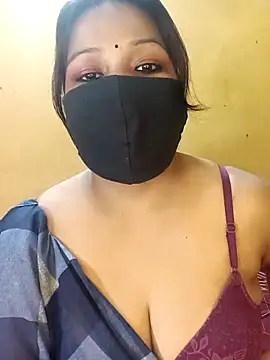 Radhikadavi879 online show from March 2025 07:29:02 AM