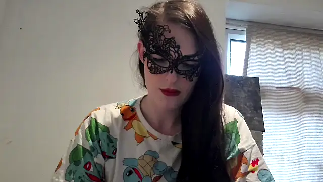 LexiSnowUK online show from February 2025 09:56:02 AM