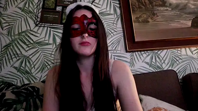 LexiSnowUK online show from October 2025 10:01:01 AM