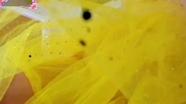  jade white  online show from March 2025 06:22:02 PM