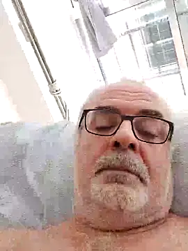 Satiro Sevilla online show from September 2025 01:21:01 PM