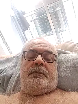 Satiro Sevilla online show from September 2025 05:12:02 PM