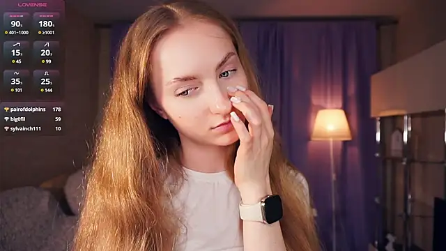 EsmaCarll online show from January 2025 11:18:02 PM