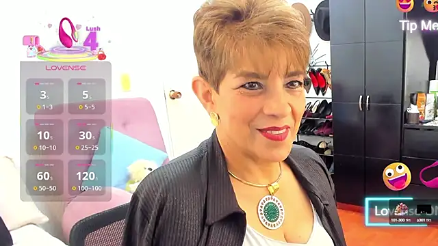 Snapshot of Angelina_Stone_65 chatting on September 2025 12:28:02 PM Angelina Stone 65 online show from September 2025 12:28:02 PM