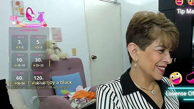 Snapshot of Angelina_Stone_65 chatting on September 2025 11:21:01 PM Angelina Stone 65 online show from September 2025 11:21:01 PM