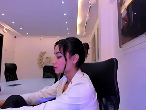 NairobiLee online show from February 2025 11:44:02 AM