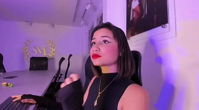 NairobiLee online show from March 2025 02:42:02 PM