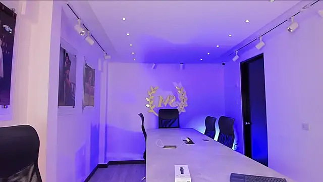 NairobiLee online show from October 2025 11:28:02 AM