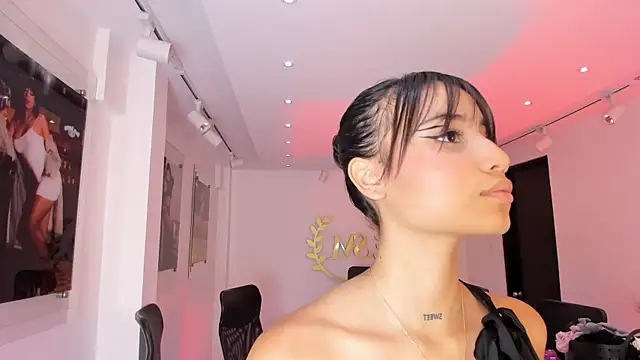 NairobiLee online show from October 2025 10:14:02 AM