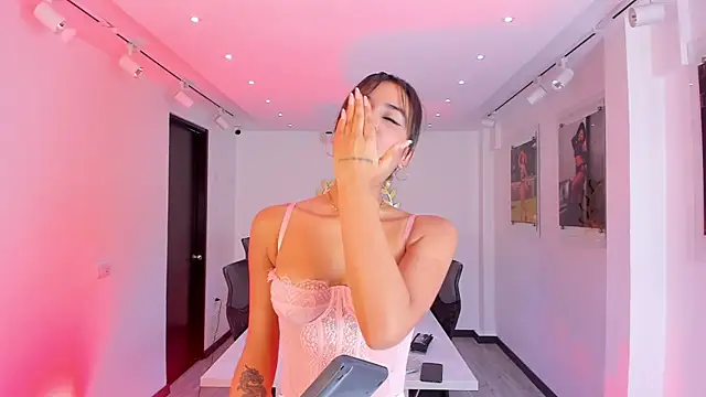 NairobiLee online show from November 2025 11:38:02 AM