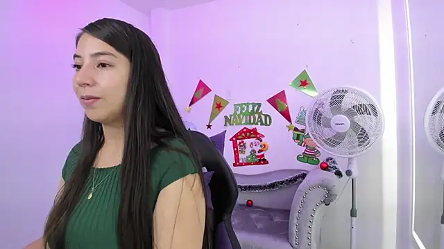 Ema louis  online show from December 2024 11:57:02 AM