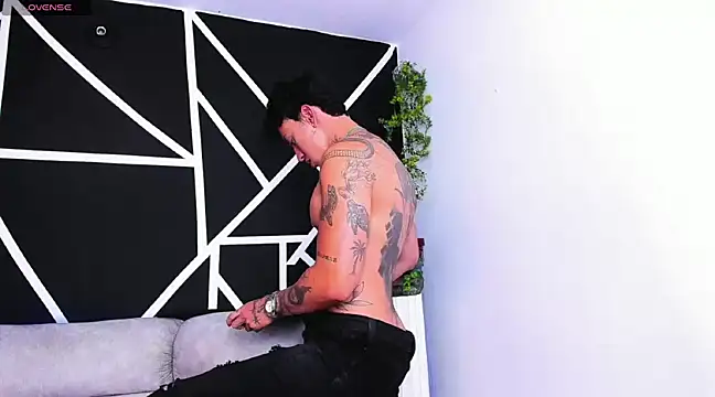 Snapshot of JUSTIN_FULLER1 chatting on February 2025 12:41:01 AM JUSTIN FULLER1 online show from February 2025 12:41:01 AM