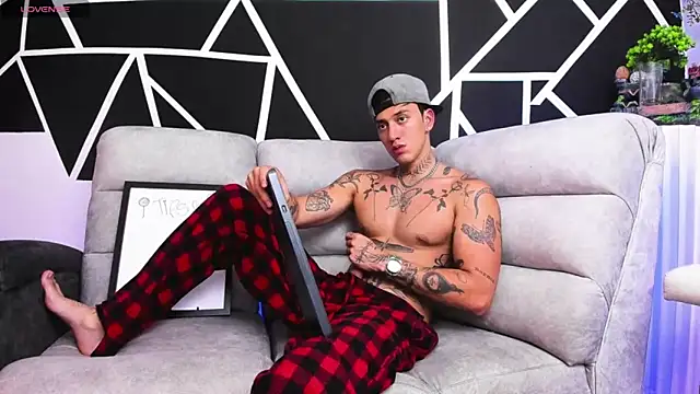 Snapshot of JUSTIN_FULLER1 chatting on March 2025 07:34:01 PM JUSTIN FULLER1 online show from March 2025 07:34:01 PM