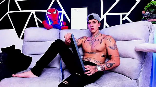 Snapshot of JUSTIN_FULLER1 chatting on March 2025 12:11:02 AM JUSTIN FULLER1 online show from March 2025 12:11:02 AM