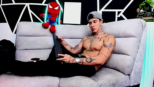 Snapshot of JUSTIN_FULLER1 chatting on March 2025 03:54:02 AM JUSTIN FULLER1 online show from March 2025 03:54:02 AM