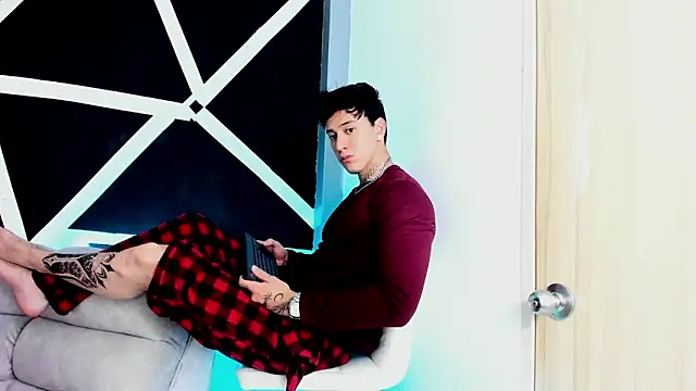 Snapshot of JUSTIN_FULLER1 chatting on September 2025 06:43:02 PM JUSTIN FULLER1 online show from September 2025 06:43:02 PM