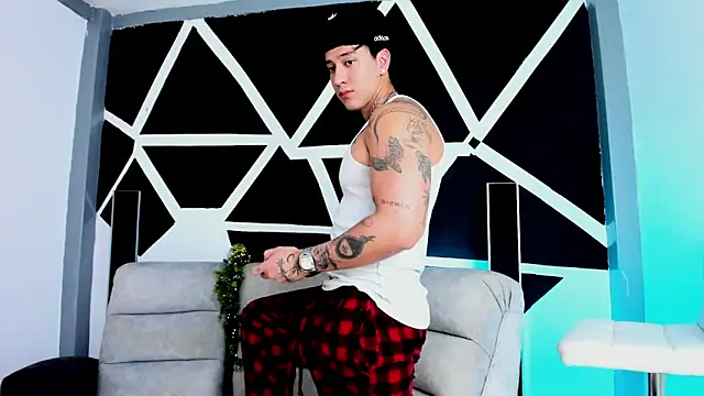 Snapshot of JUSTIN_FULLER1 chatting on October 2025 06:09:01 PM JUSTIN FULLER1 online show from October 2025 06:09:01 PM