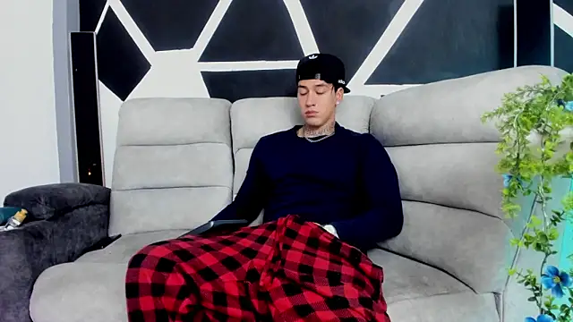 Snapshot of JUSTIN_FULLER1 chatting on November 2025 07:01:02 PM JUSTIN FULLER1 online show from November 2025 07:01:02 PM