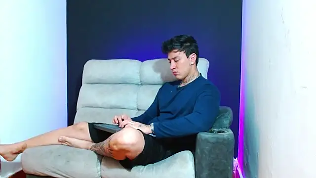 Snapshot of JUSTIN_FULLER1 chatting on February 2026 08:36:02 PM JUSTIN FULLER1 online show from February 2026 08:36:02 PM