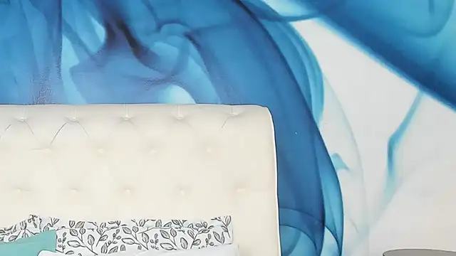 SkinnyDolly online show from October 2025 02:15:01 AM