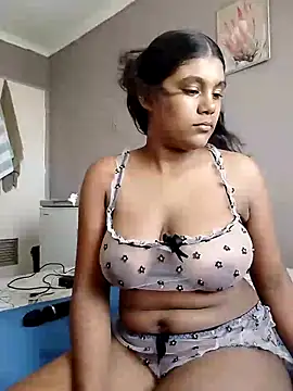 Snapshot of Lilmisskay18 chatting on February 2026 12:09:01 PM Lilmisskay18 online show from February 2026 12:09:01 PM