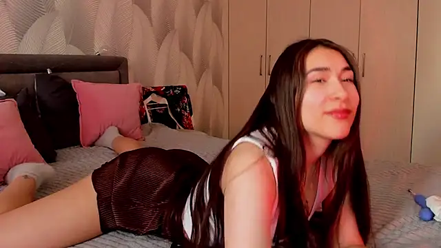 Bambiii bby online show from February 2026 02:49:02 AM