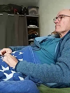 bogland33 online show from February 2026 12:53:02 PM