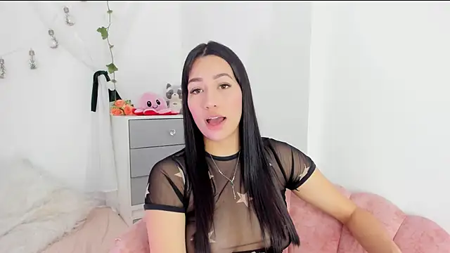 Sara Kurt online show from January 2025 01:00:02 PM