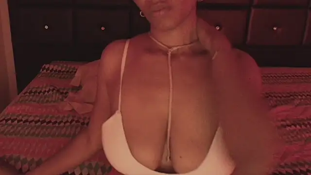 SashaBrianna99 online show from October 2025 12:02:01 AM