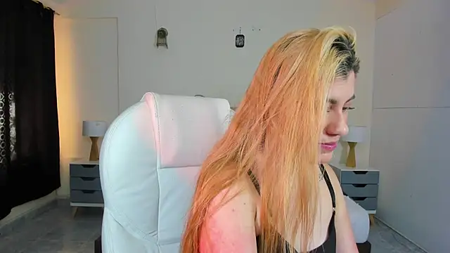 ARITOO  online show from December 2024 08:31:02 PM