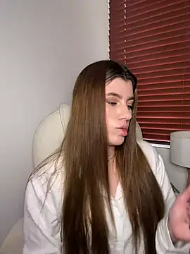 ARITOO  online show from February 2025 08:11:02 PM