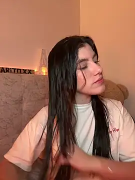 ARITOO  online show from October 2025 06:32:02 AM