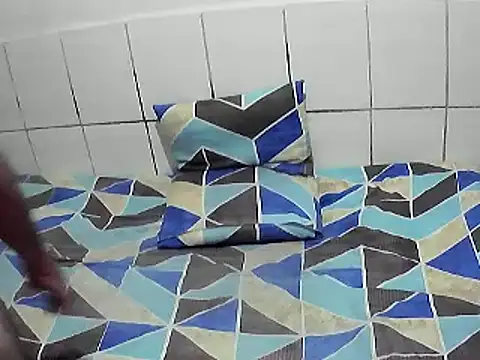 pierdona online show from October 2025 07:13:01 PM