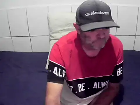 Snapshot of pierdona chatting on May 2026 08:17:01 PM pierdona online show from May 2026 08:17:01 PM