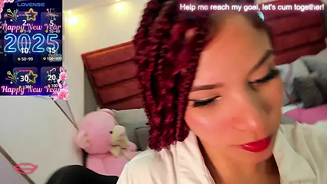 Snapshot of anna__duff chatting on January 2025 03:22:01 AM anna duff online show from January 2025 03:22:01 AM