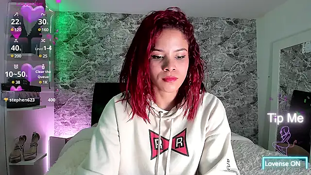 Snapshot of anna__duff chatting on March 2025 09:14:01 AM anna duff online show from March 2025 09:14:01 AM