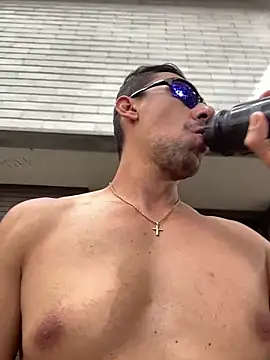 dantedesirexx online show from November 2025 06:12:01 PM