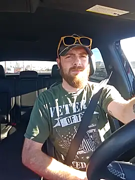 SirYummy18 online show from January 2025 07:12:01 PM