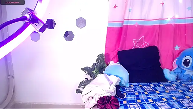 alaia 03 online show from March 2026 02:34:01 PM