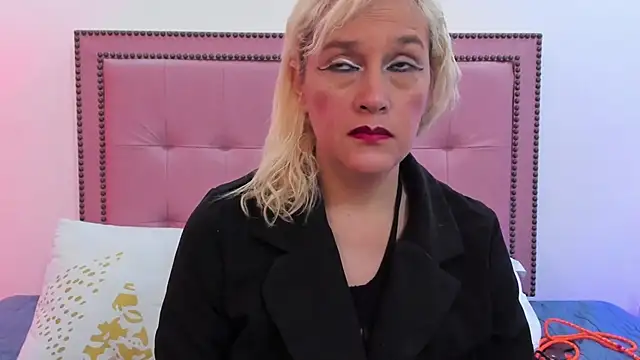 CarolinaGlamour online show from February 2025 11:04:02 PM