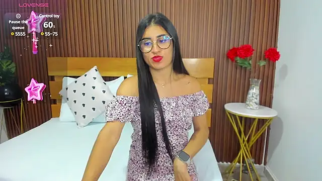 evelin leroy online show from January 2025 12:15:02 PM