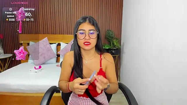 evelin leroy online show from March 2025 12:09:01 PM