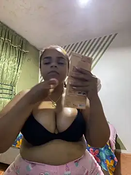 Evabigass online show from September 2025 08:20:01 PM