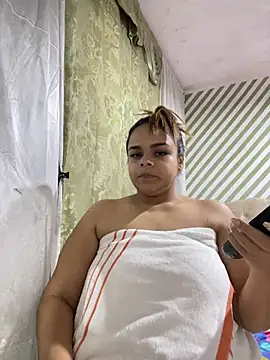 Evabigass online show from February 2026 09:16:01 PM