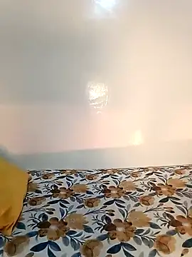 Snapshot of Zomorodaa_ chatting on October 2025 09:48:02 PM Zomorodaa online show from October 2025 09:48:02 PM