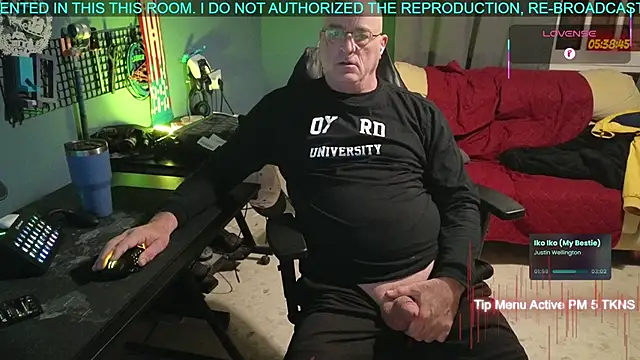 Pilot Dave 69 online show from December 2025 04:39:01 AM