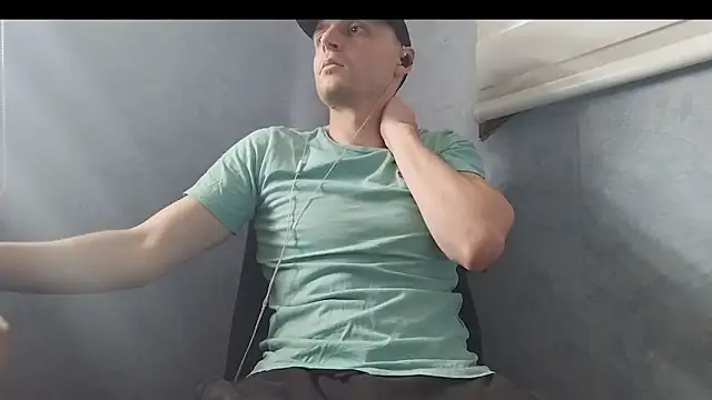 Snapshot of nextdoorneighbor chatting on January 2025 06:31:01 PM nextdoorneighbor online show from January 2025 06:31:01 PM