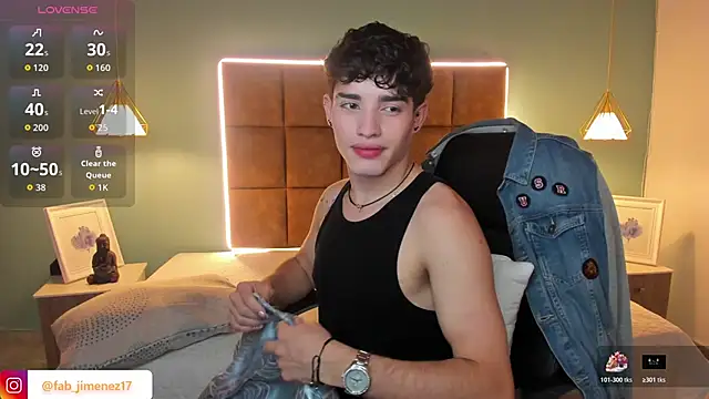 AlejooTwink online show from December 2025 01:13:01 AM